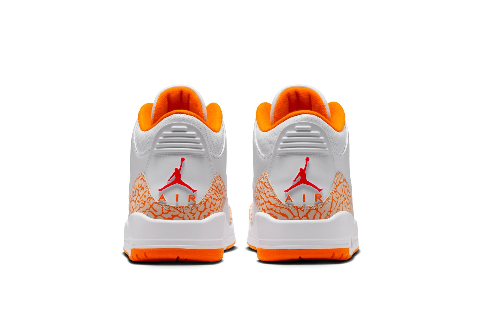 Air Jordan 3 Retro "Orange Citrus"