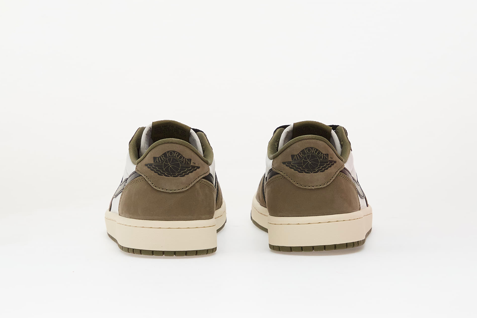Air Jordan 1 Retro Low OG "Medium Olive"