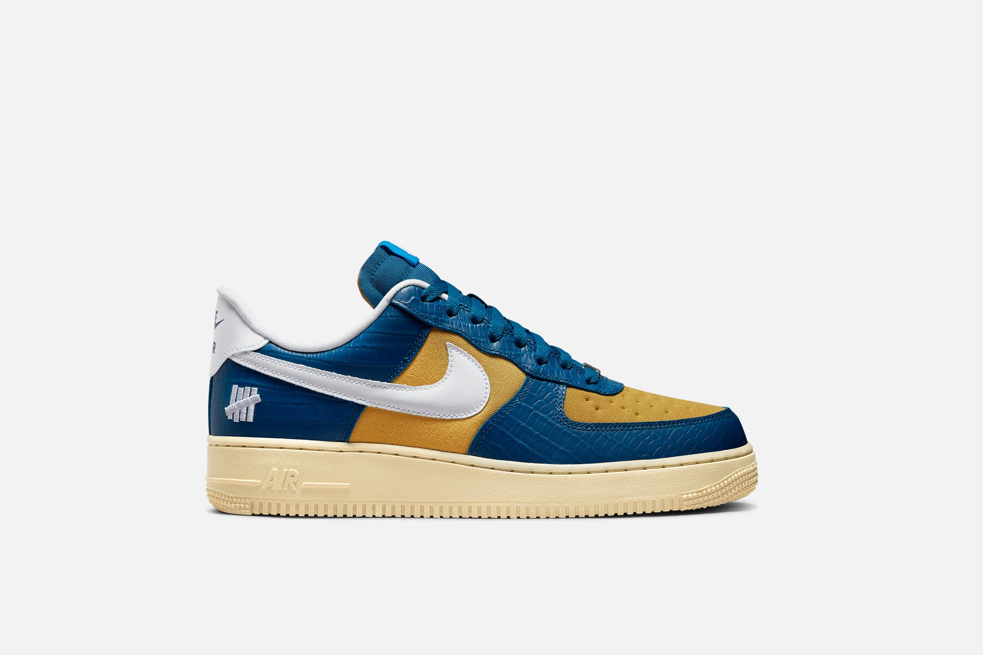 Nike x Undefeated Air Force 1 Low SP "Dunk vs AF1"