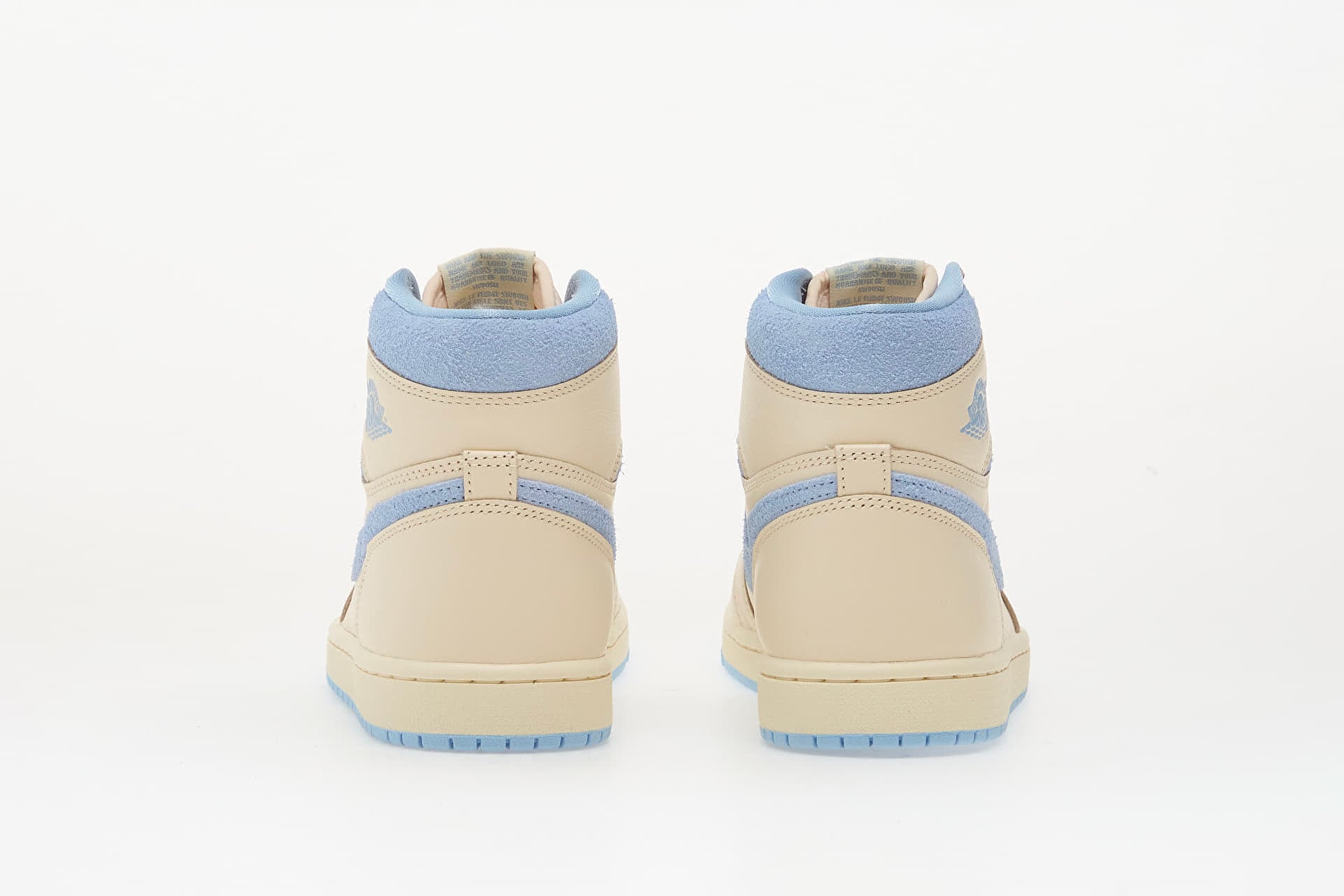 Air Jordan 1 Retro High OG "Psychic Blue"