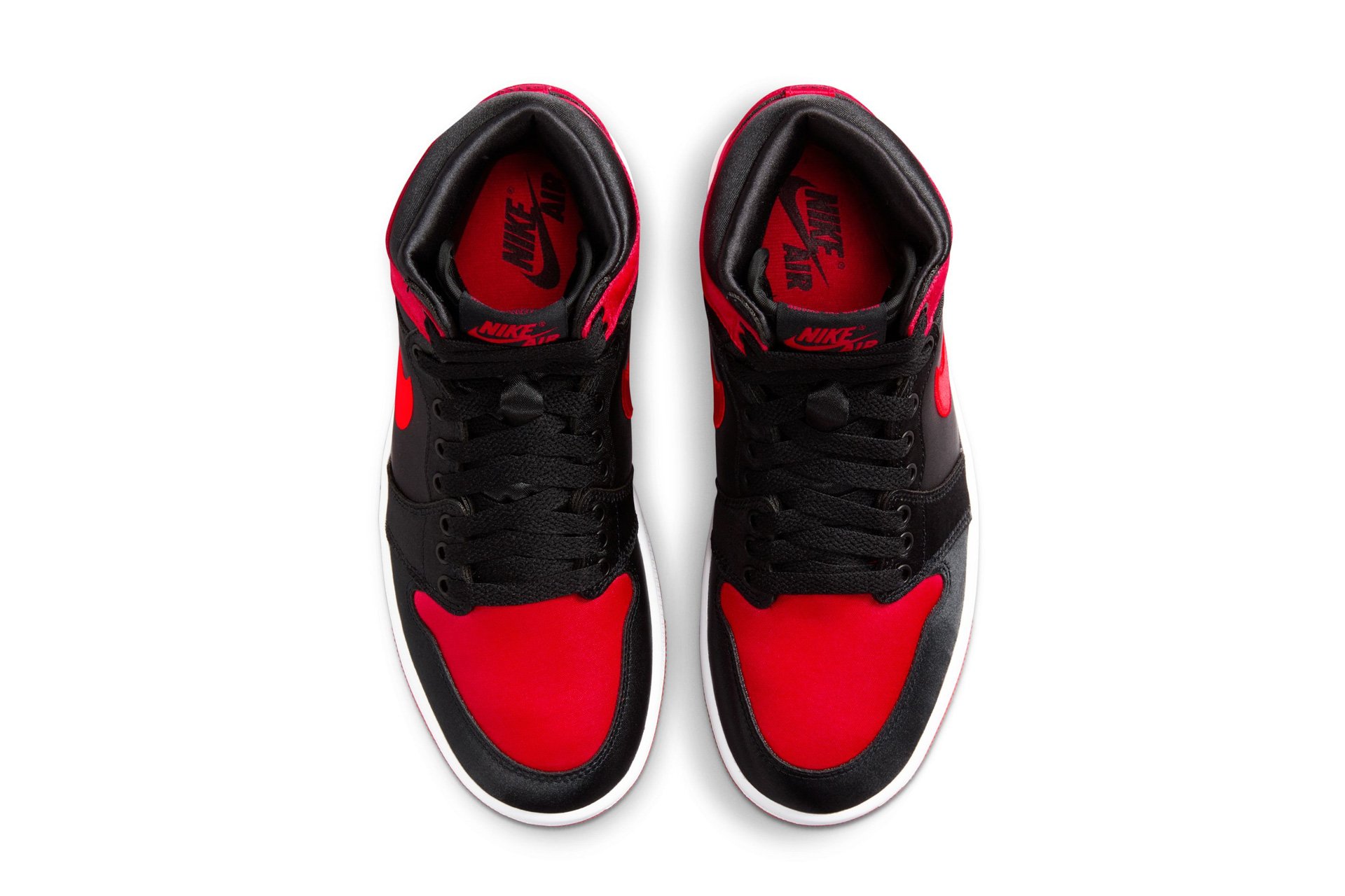 Air Jordan 1 High OG "Satin Bred"