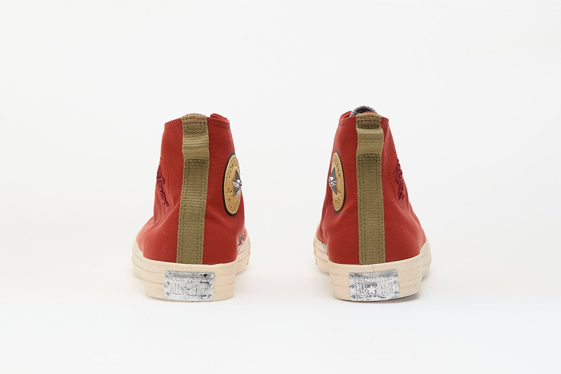 Converse x NARUTO SHIPPUDEN Gaara Chuck Taylor All Star