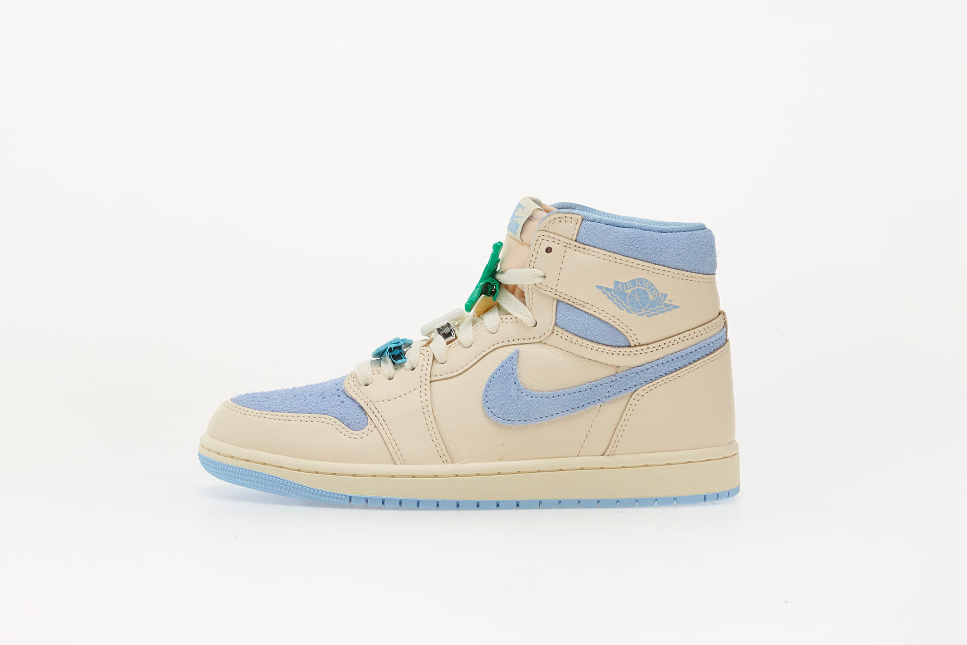 Air Jordan 1 Retro High OG "Psychic Blue" W