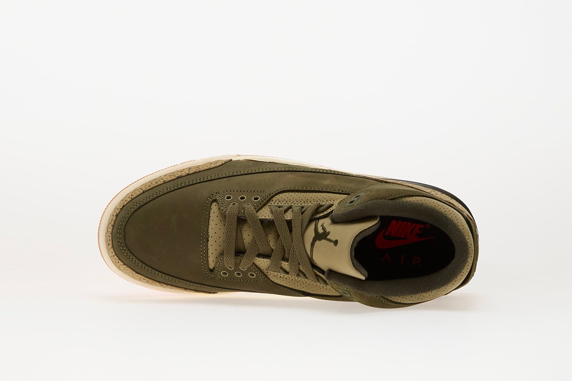 Air Jordan 3 Retro "Family Affair"
