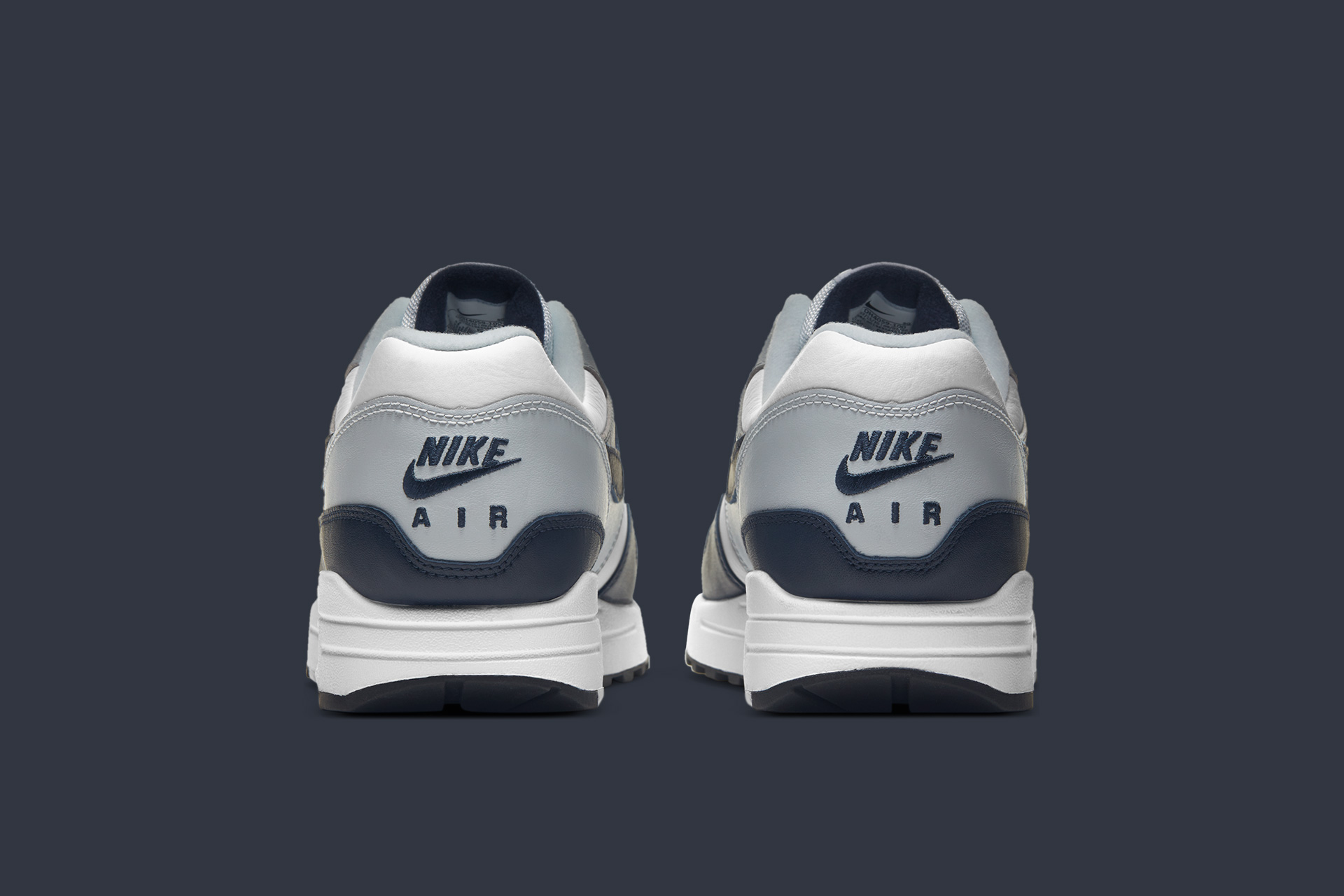 Nike Air Max 1 LV8