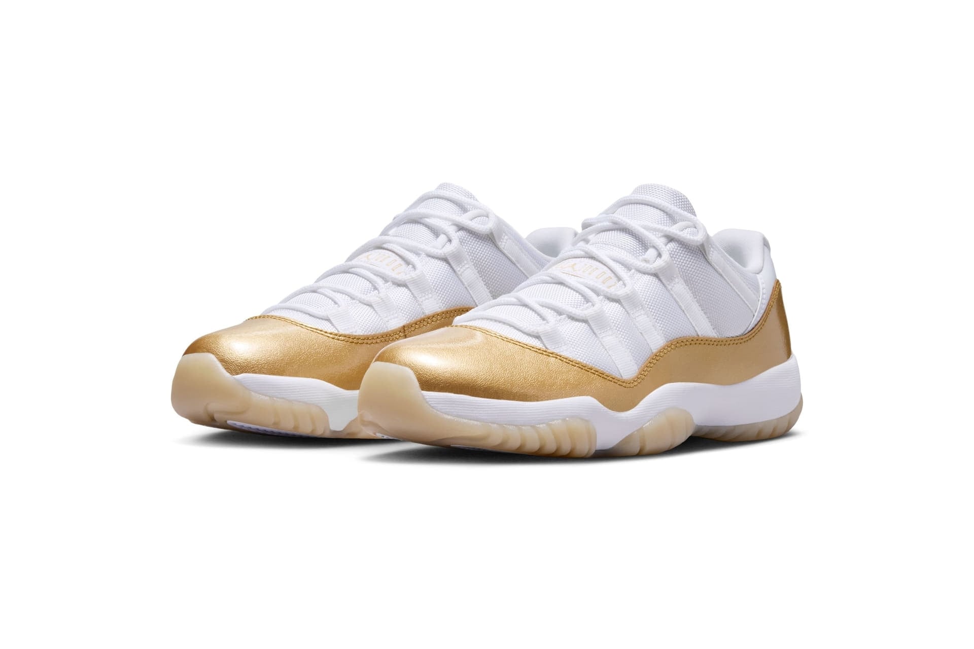 Air Jordan 11 Retro Low "Mother's Day"