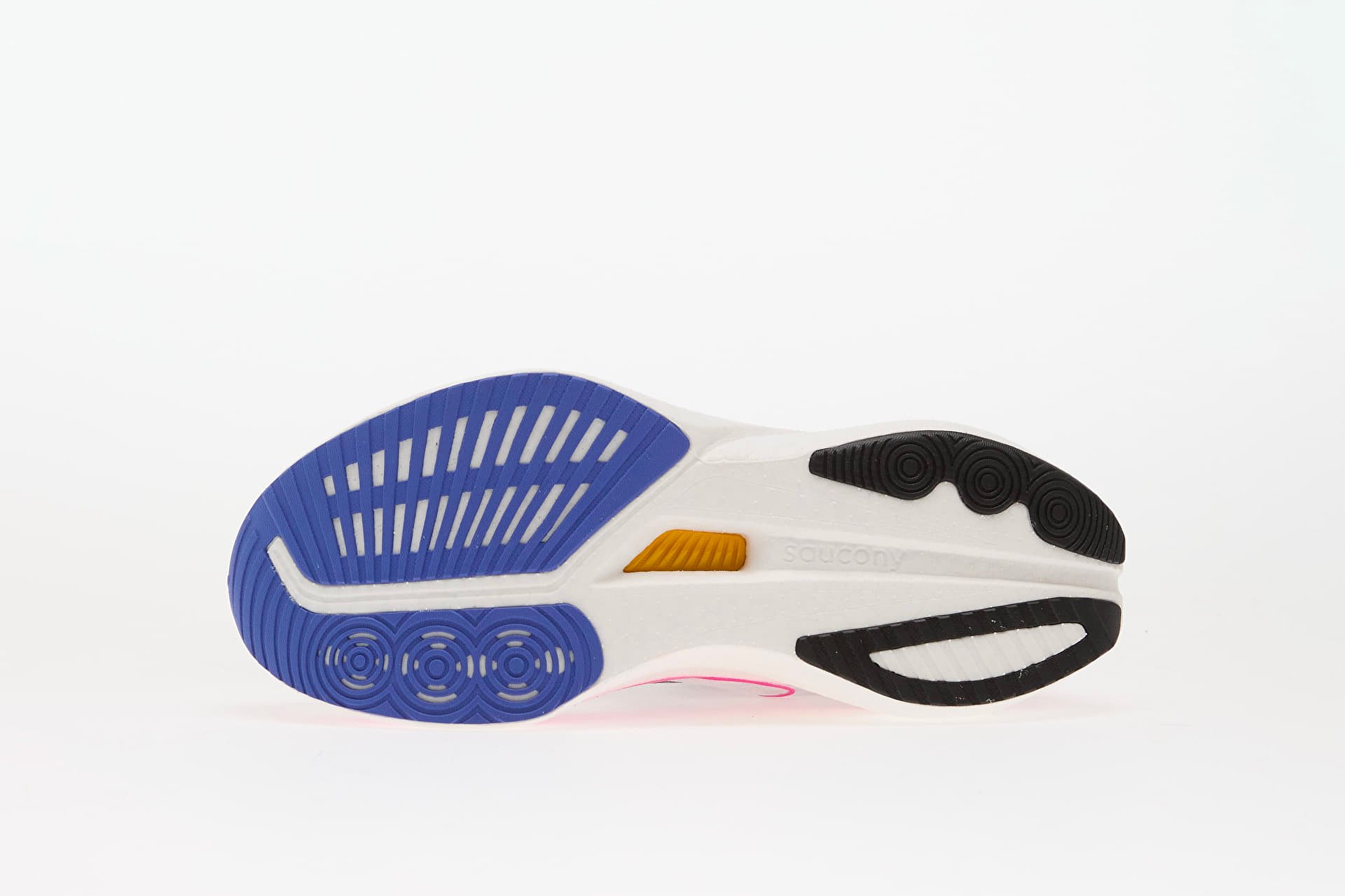 Saucony x Distance Endorphine Speed 5