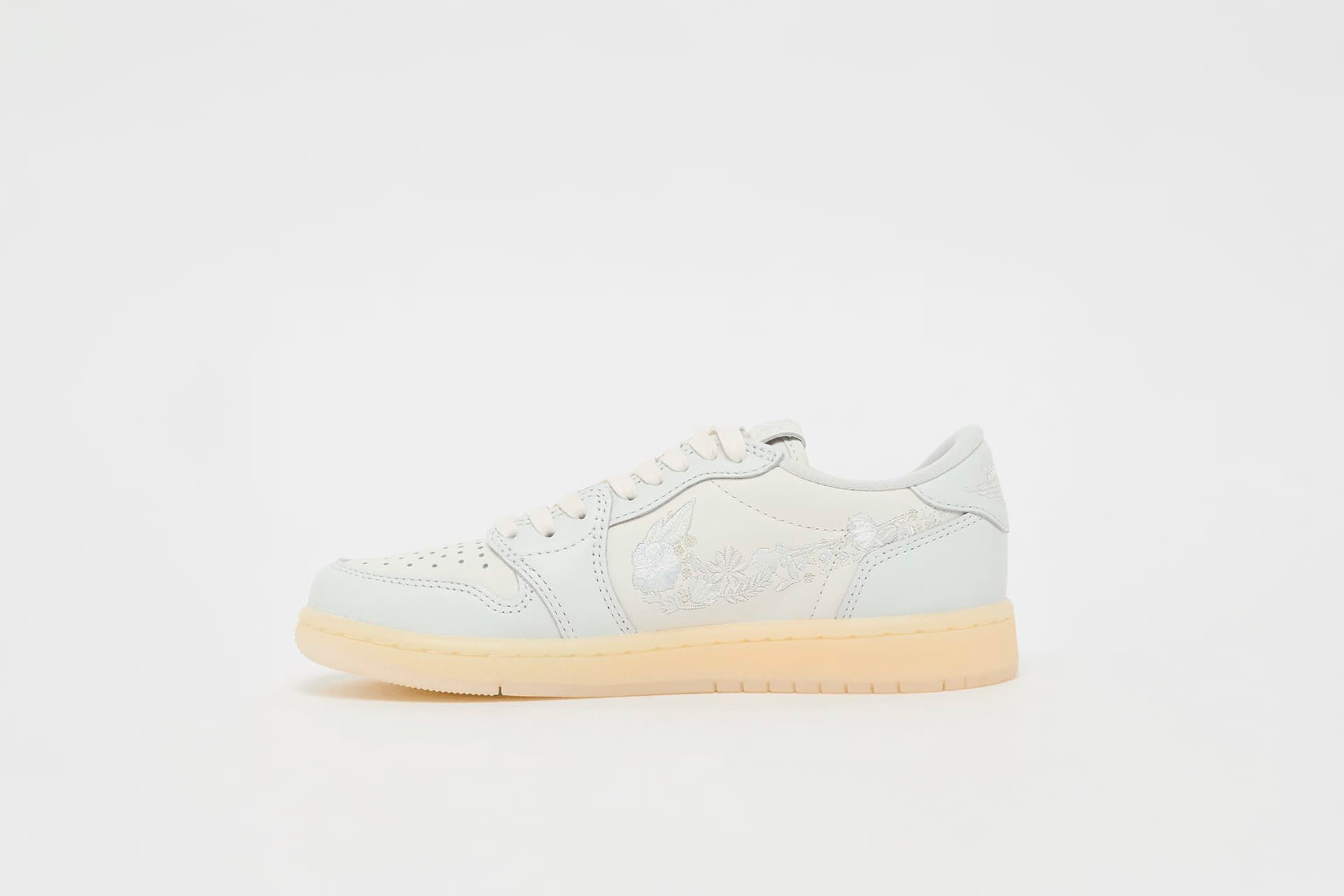 Air Jordan 1 Retro Low OG "Floral Swoosh"