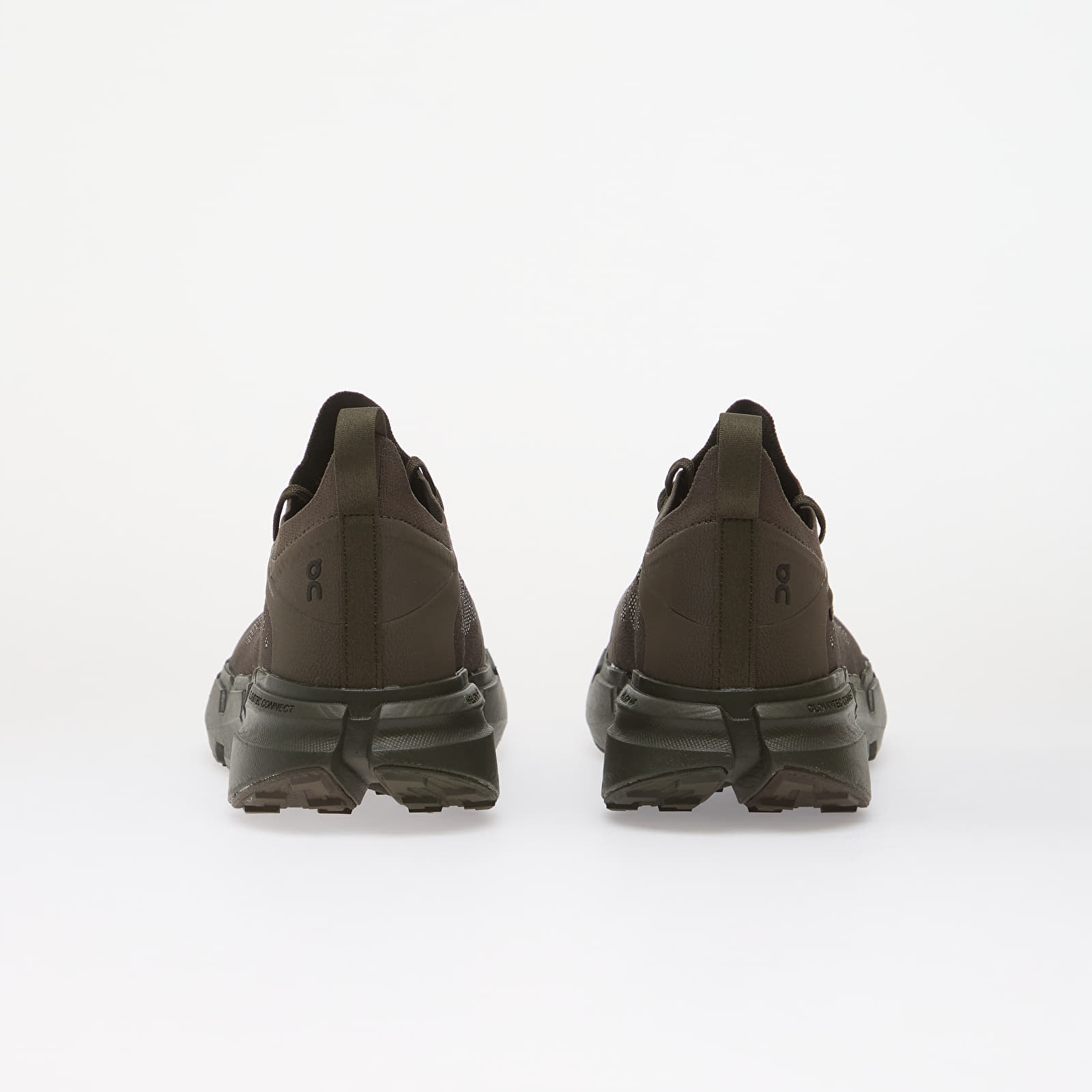On x PAF Cloudsoma M