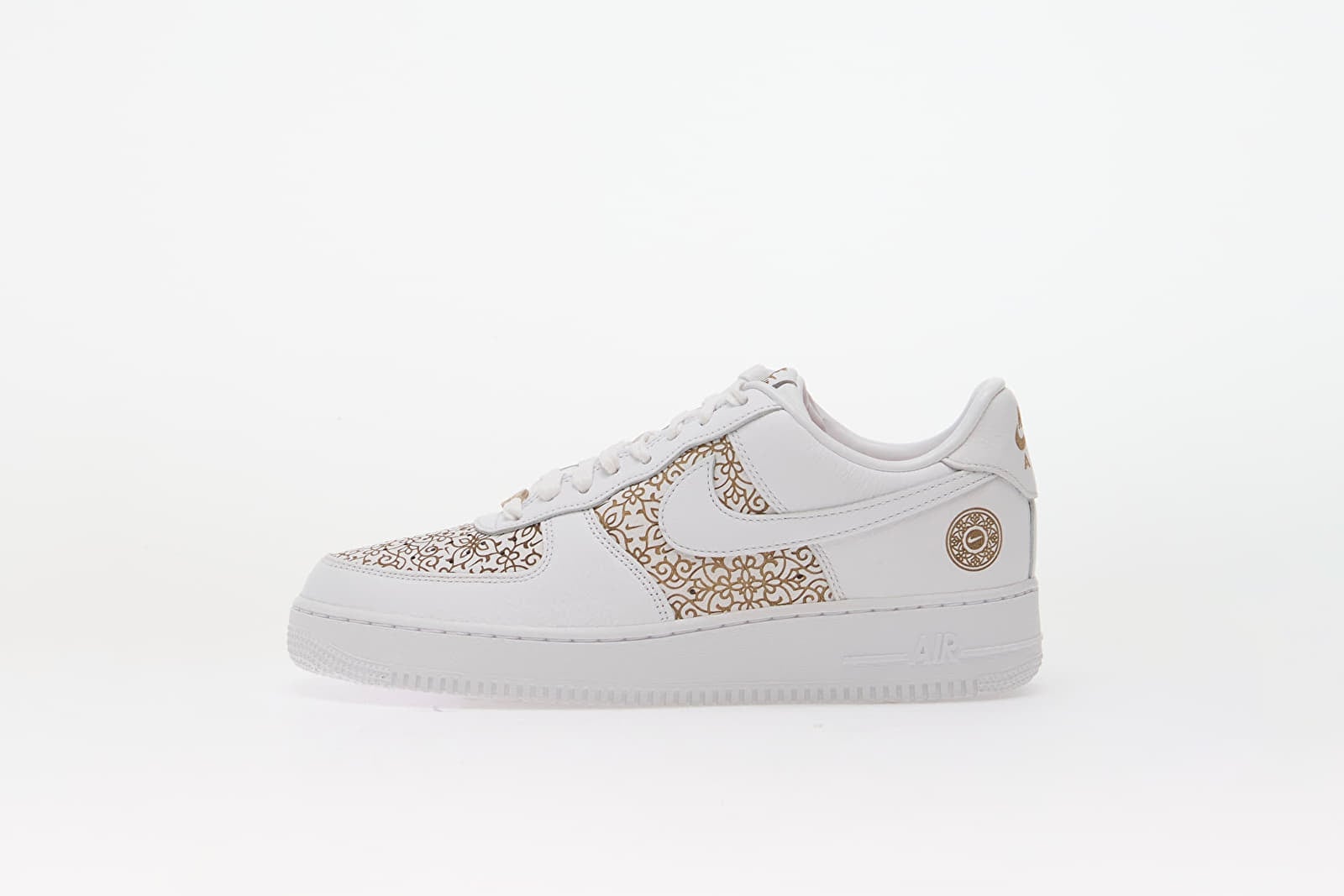 Nike Air Force 1 '07 LV8