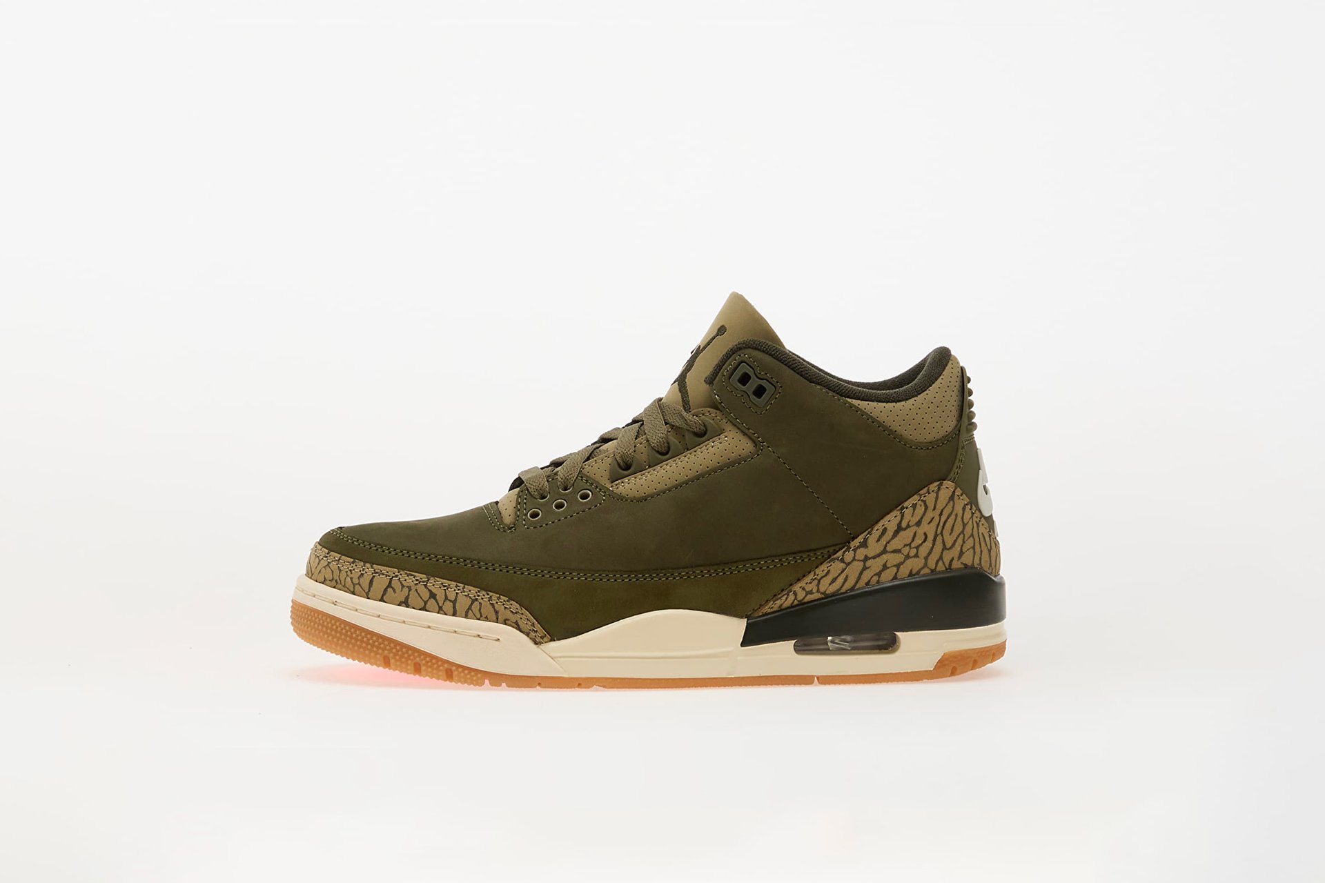 Air Jordan 3 Retro "Family Affair"