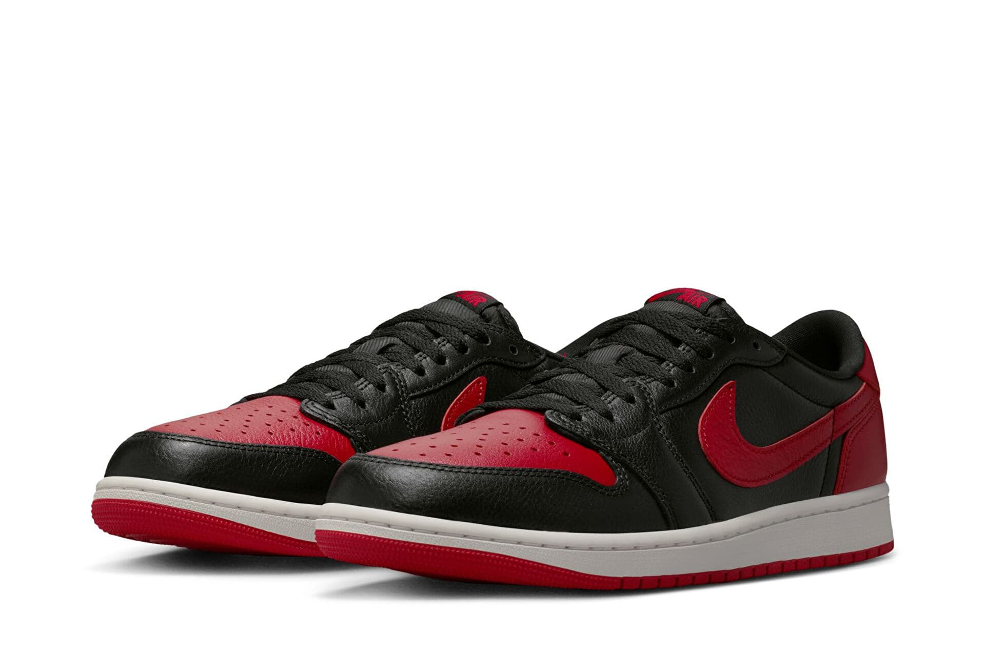 Air Jordan 1 Low OG "Banned"