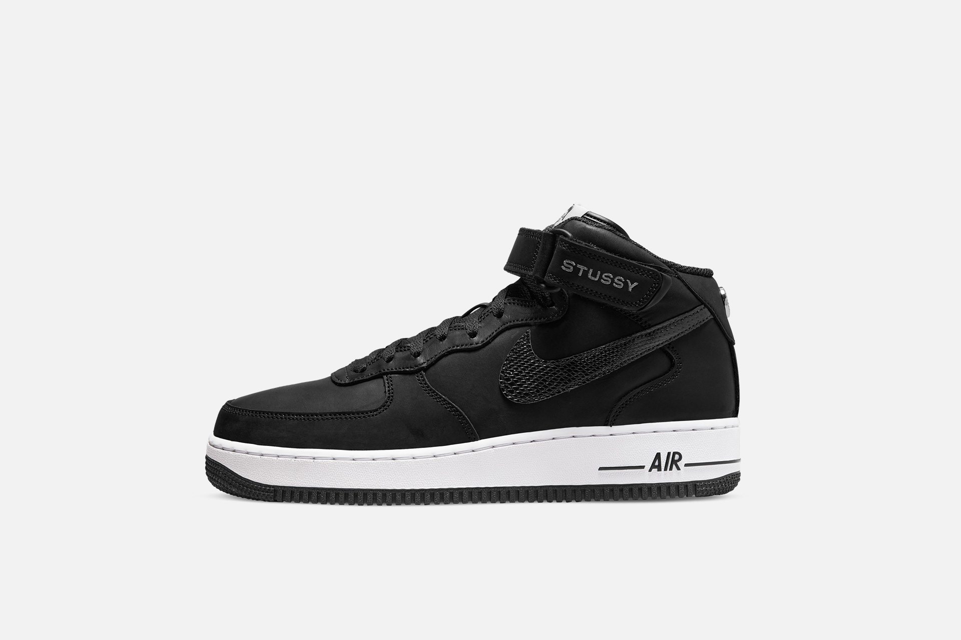 Nike x Stüssy Air Force 1 '07 Mid SP - DJ7840-001 - Black / Black