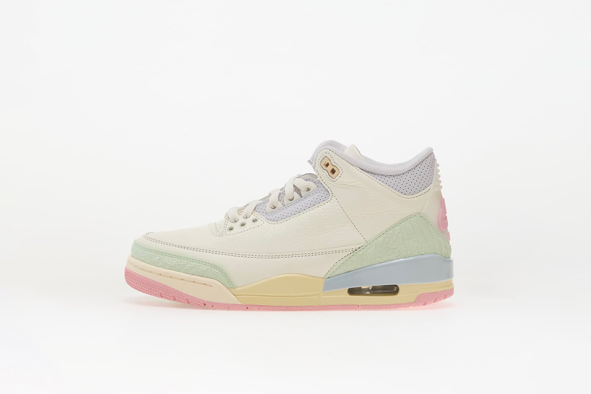 Air Jordan 3 Retro "Spring Is in the Air"