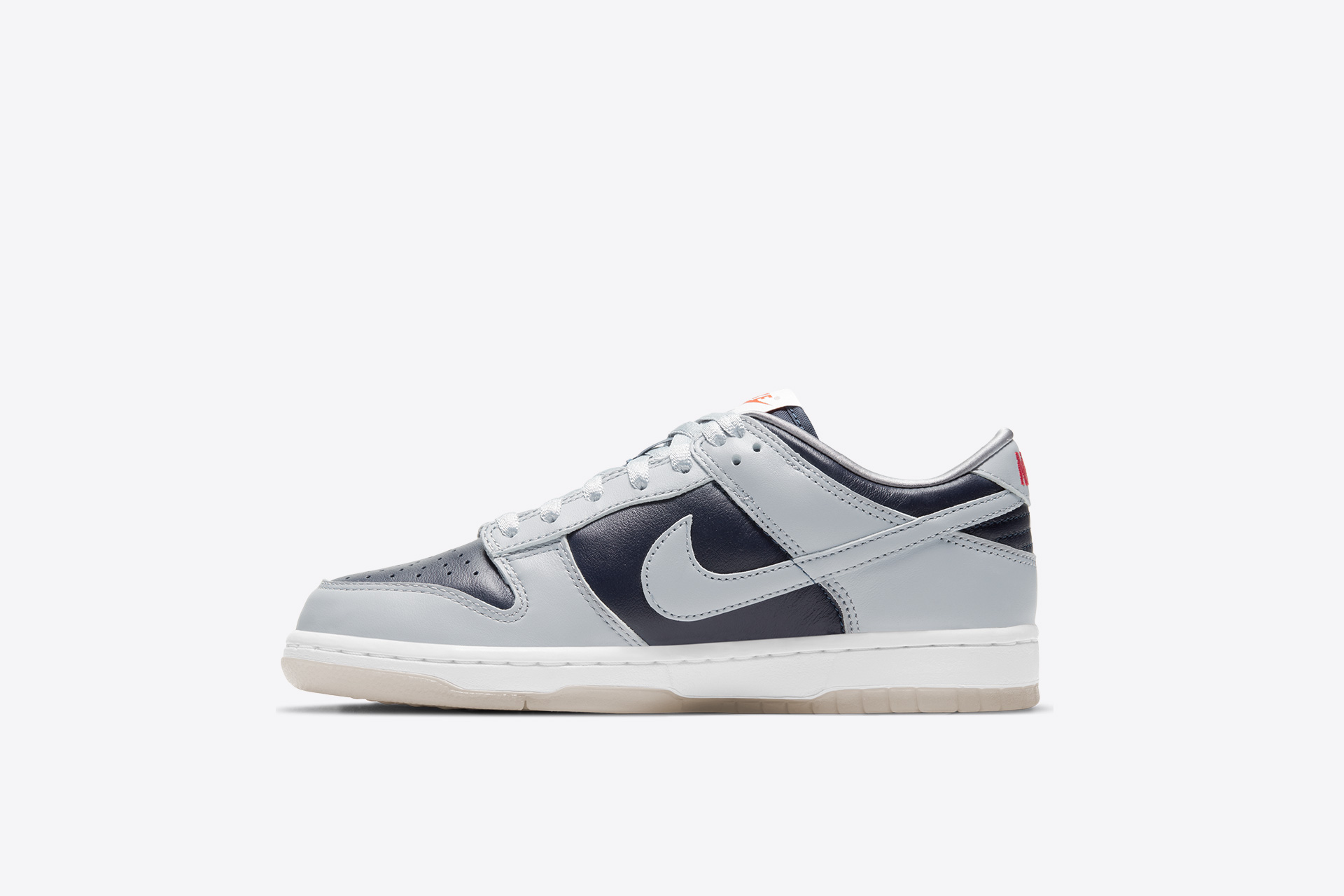 Nike Dunk Low SP WMNS