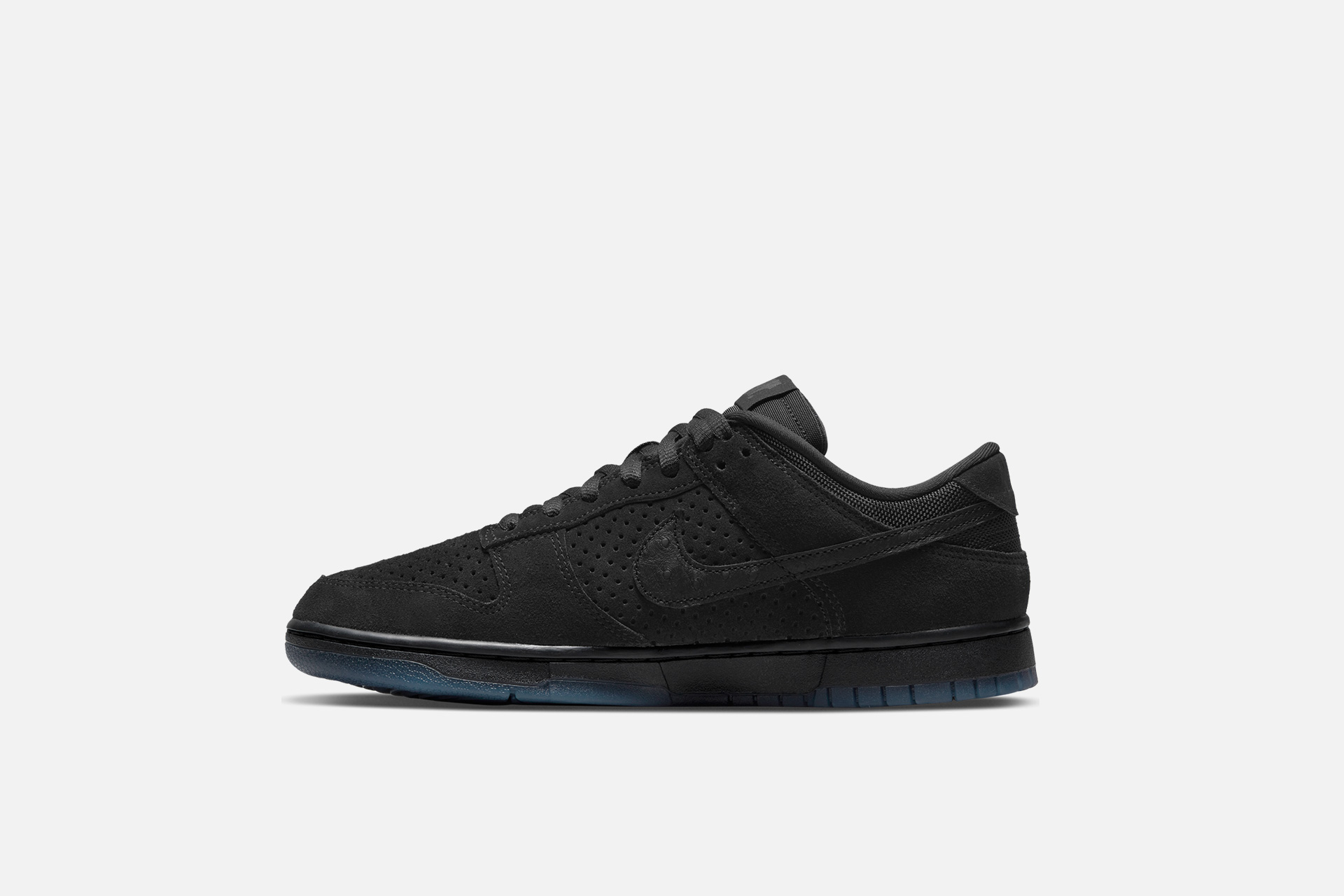 Nike x Undefeated Dunk Low SP Dunk vs AF1 - DO9329-001 - Black / Black -  Footshop - Releases