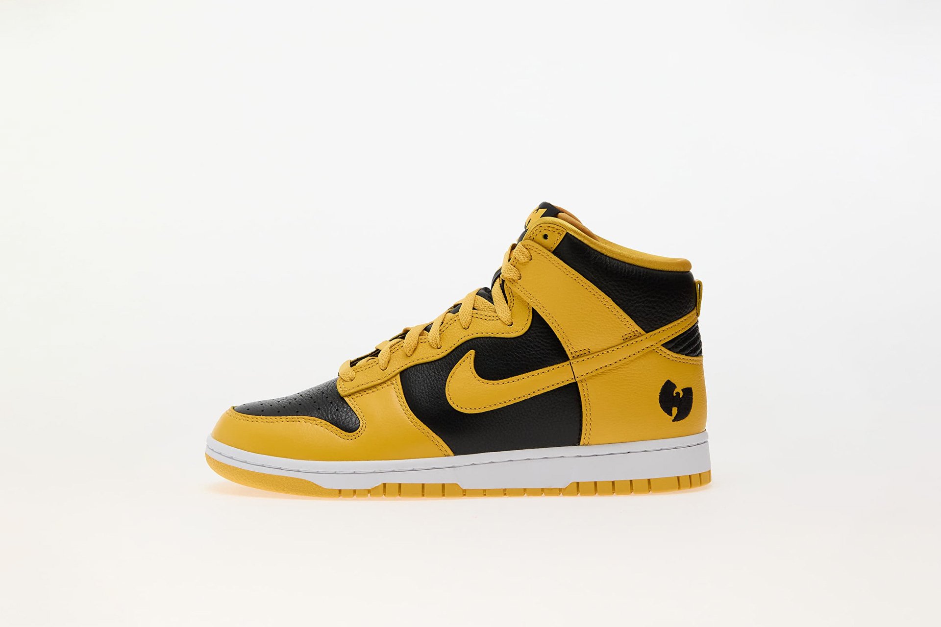 Nike Dunk Hi Retro Wu-Tang