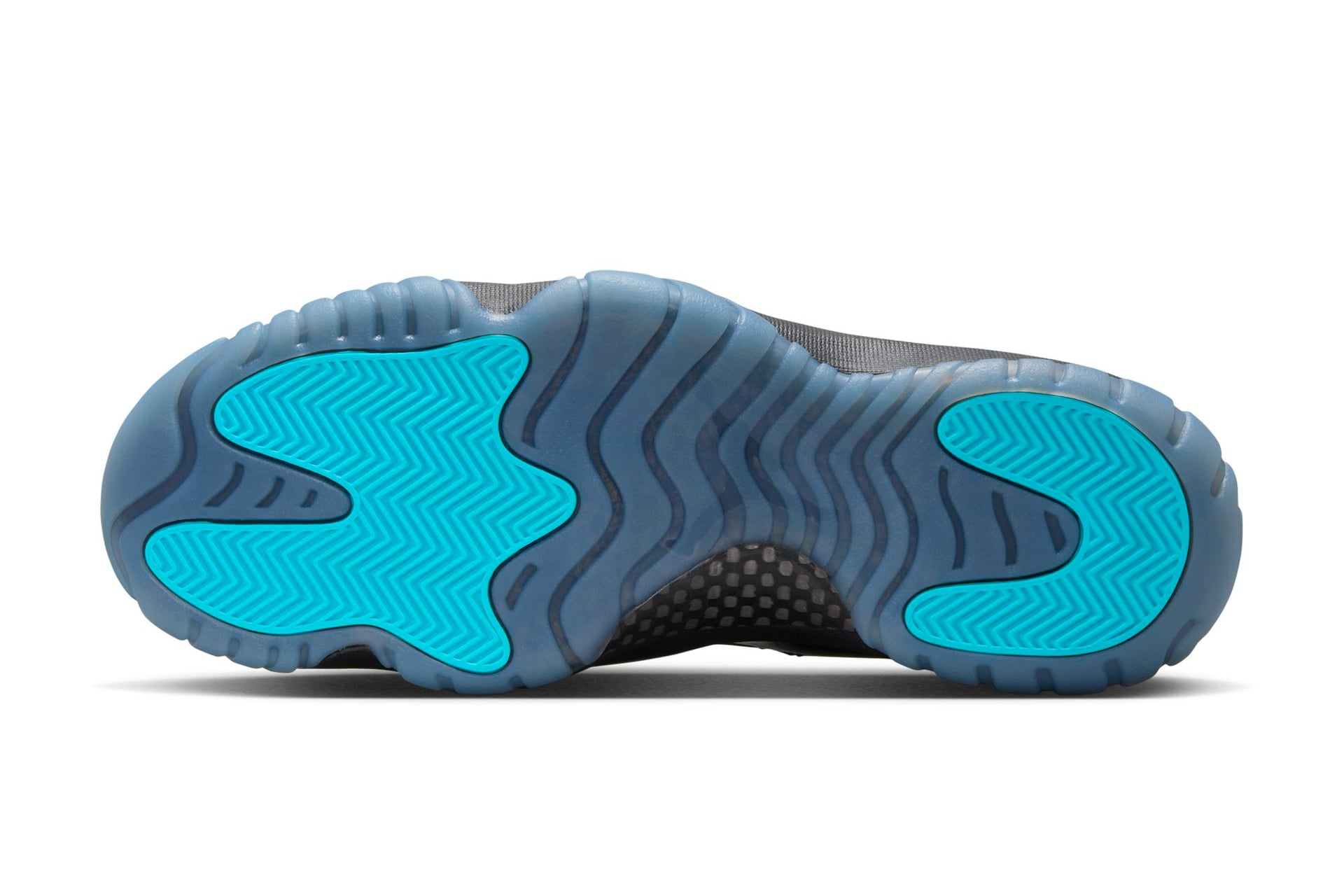 Air Jordan 11 Retro "Gamma Blue"