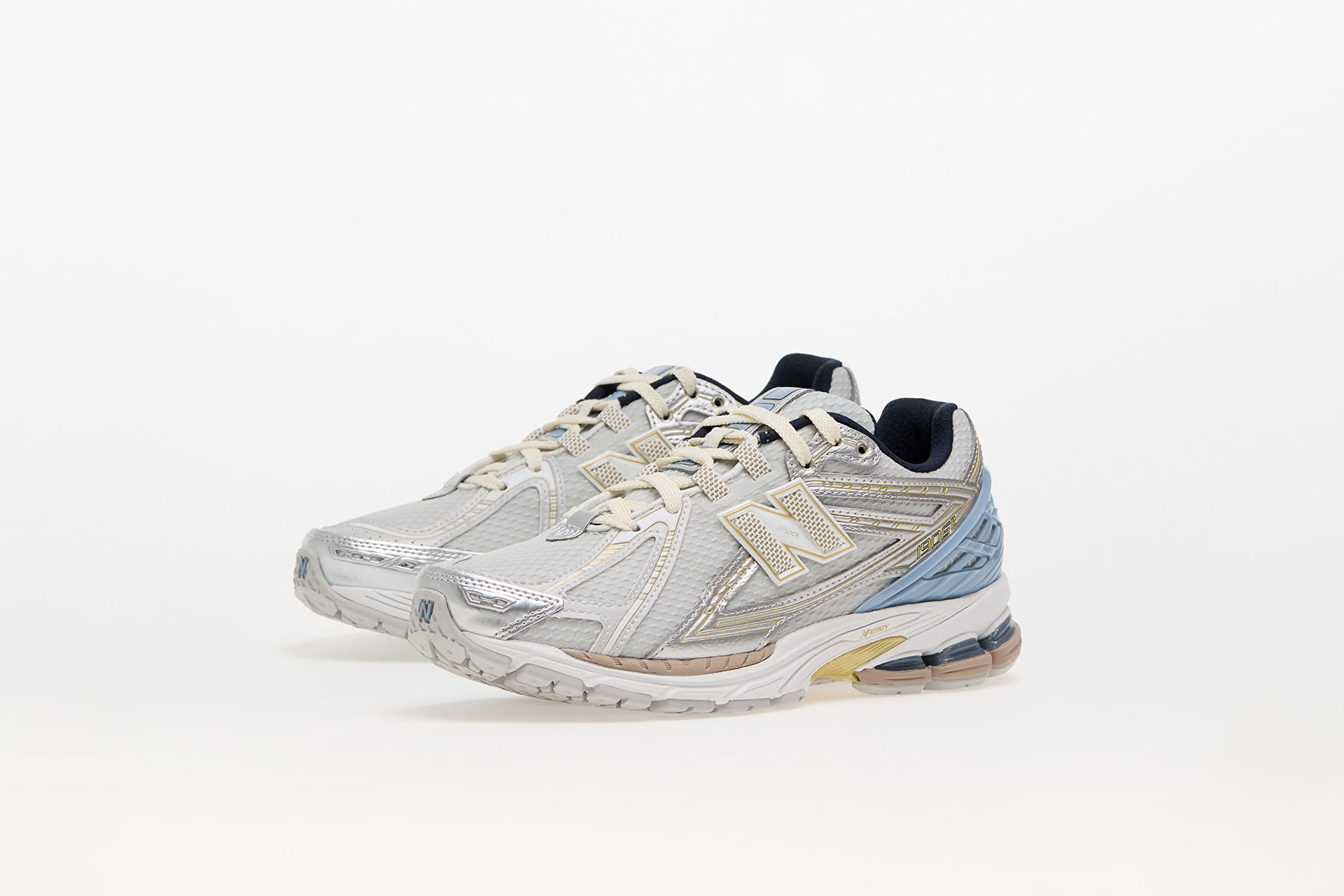 New Balance x KITH 1906R